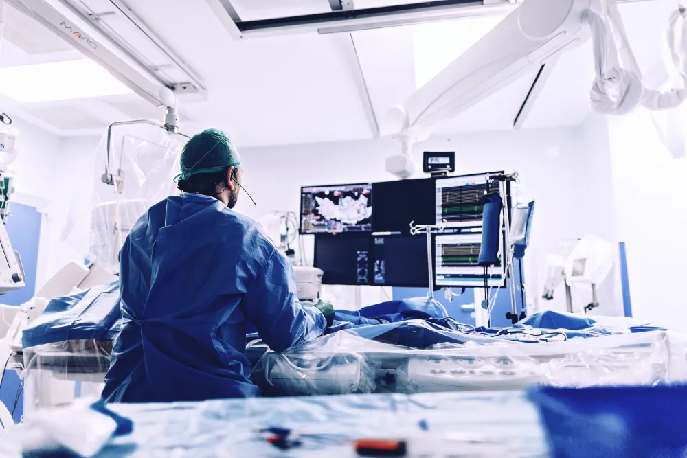 Less pain, more gain. Exploring ‘Without a Scalpel Day’ with Dr. Roberto Iezzi